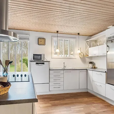 3 Bedroom Cozy Home In Hals * Hals